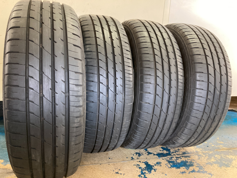 完売)中古極上品 19年製 ☆185/60R15 84Q ブリヂストン VRX2 2本イボ ...